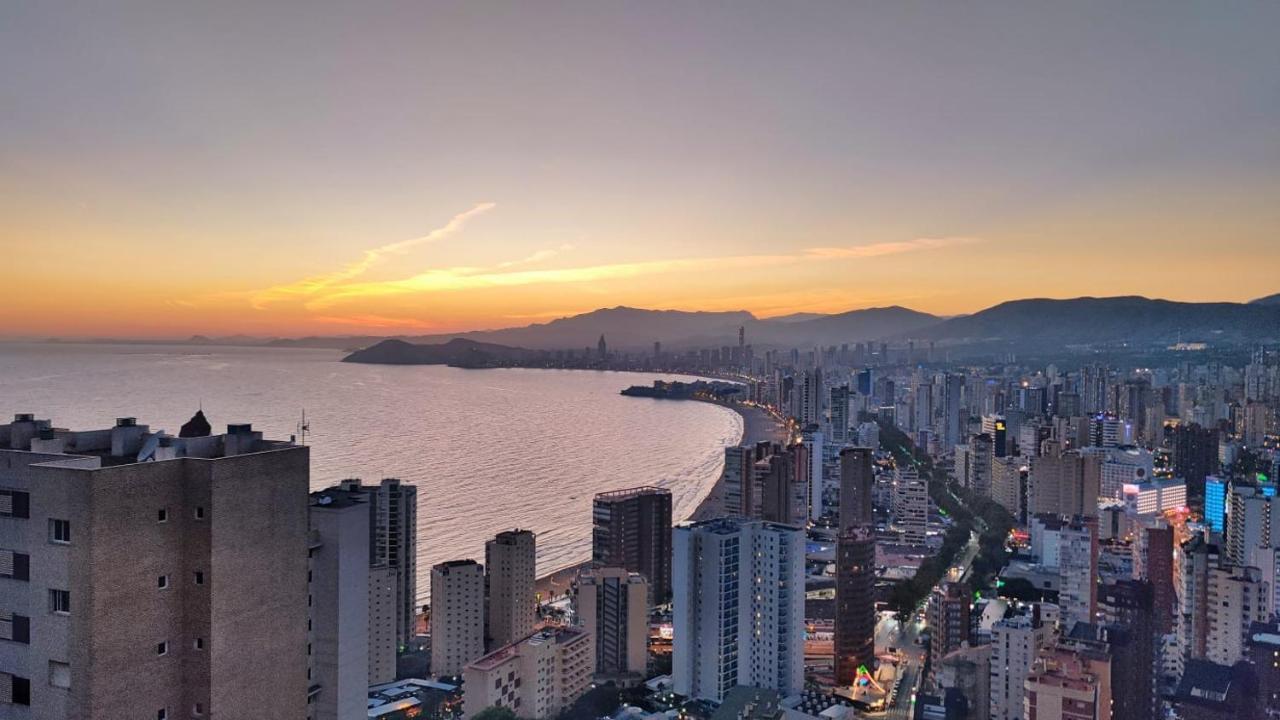Lujoso Apartamento Con Vistas Al Mar En Mirador Del Mediterraneo By Gestaltur Benidorm Eksteriør billede